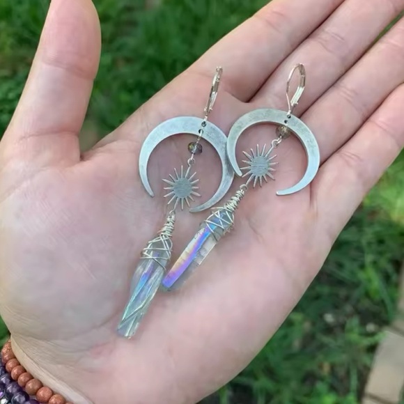 Celestial Gothic Moon And Star Quartz Crystal Earrings - Picture 1 of 9